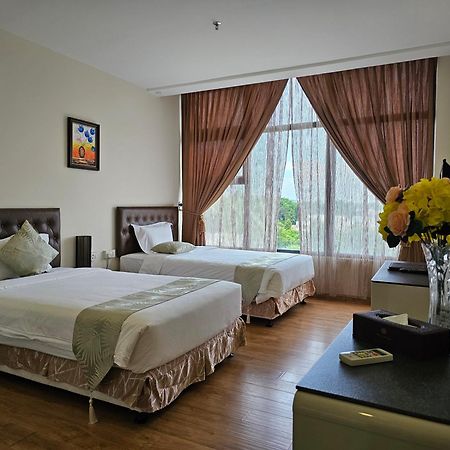 Wafa Hotel & Apartment Kampong Mata Mata Екстер'єр фото