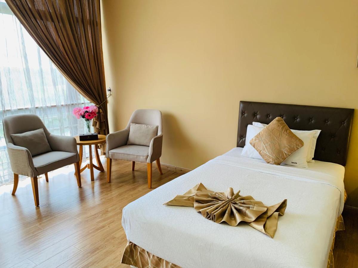 Wafa Hotel & Apartment Kampong Mata Mata Екстер'єр фото