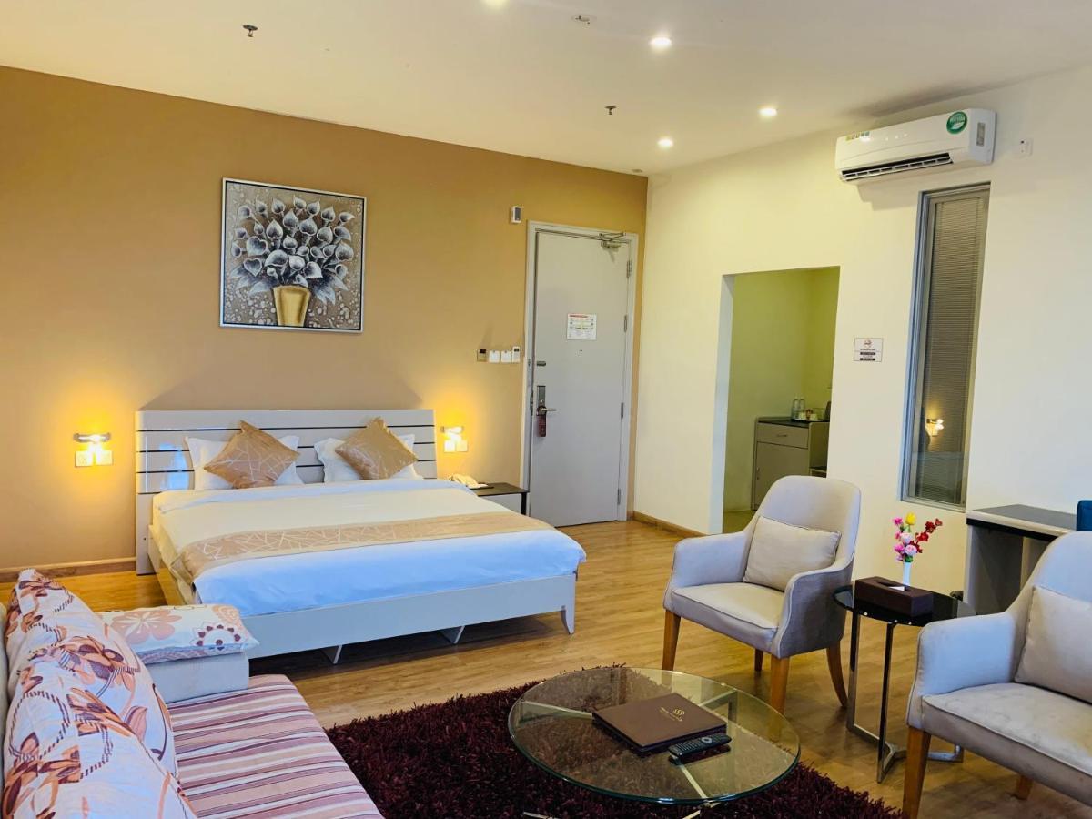 Wafa Hotel & Apartment Kampong Mata Mata Екстер'єр фото